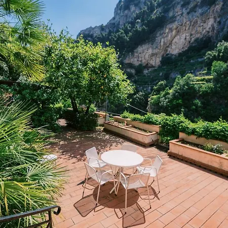 Aparthotel Rosa 4*
