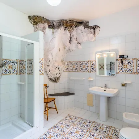 Rosa Aparthotel 4*