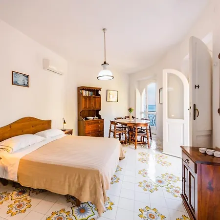 Rosa Aparthotel *