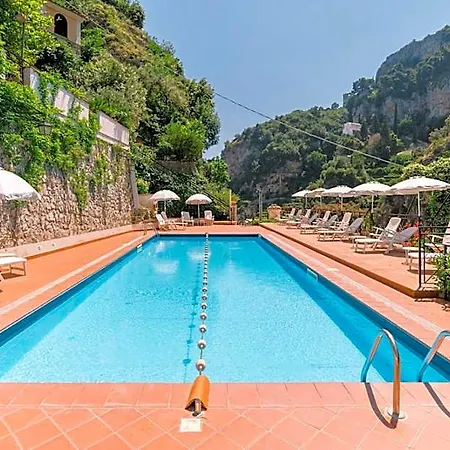 Rosa 4* Ravello